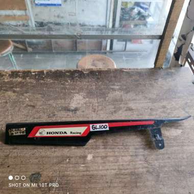 Katengkas Tutup Rantai Honda GL100 GL125 GLK Hitam High Quality