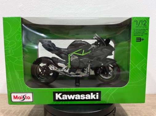 Maisto 531187 - Moto Kawasaki ZX-10R '10 (Escala 1:12