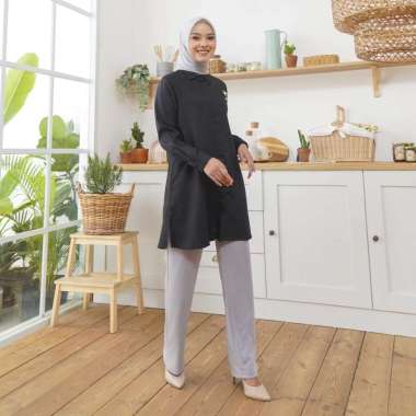 Wulfi Atasan Kemeja Tunik Hitam Day To Day Katun Cotton Madinah Black Kerja Santai Lengan Panjang S
