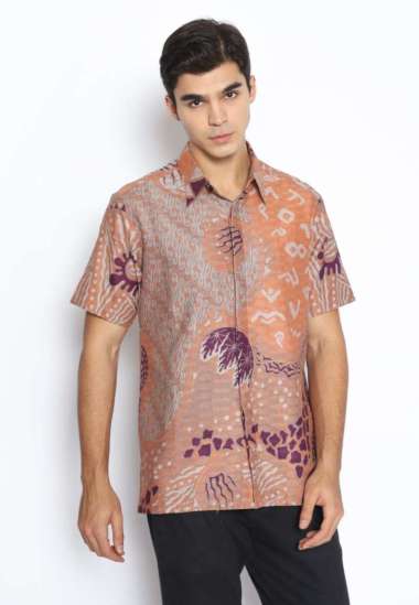 Arjuna Weda Hem Body Fit Batik Aksara Lontara 53B163054 - Orange M