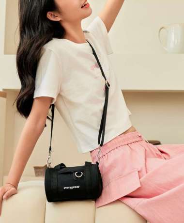 Young Hearts Picnic Prefect Mini Tote Bag YLS-150018 Dark Pink