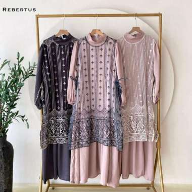 Gamis Raya Outer Brukat Rebertus Naysilla Hitam