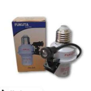 Fitting Lampu Sensor Fukuta Otomatis Cahaya Siang Dan Malam