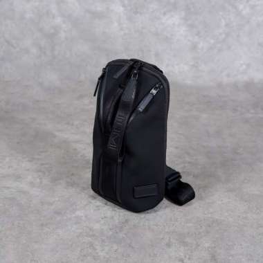 Tas TUMI CROSSE LANYARD BLACK BLACK CROSS BODY BAG 100% ORIGINAL Size 16X8X30CM