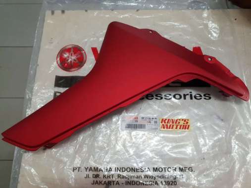 Mole, Side Cover / Sayap Depan Bawah Nmax, N Max Asli Yamaha - Kiri - Putih