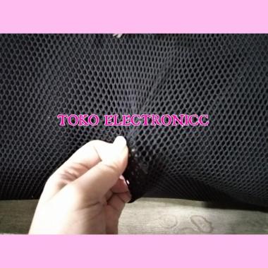 Kain Speaker Model Jaring (per meter)