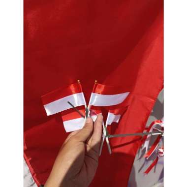 Bendera tempel silang merah putih hiasan dekorasi kaca mobil sepasang bendera tiang bendera kaca mer