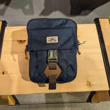 EIGER SELEMPANG SENDER ARCH 3.0 POUCH 1A 4L - NAVY