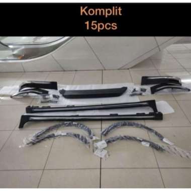 Bodykit Innova Venturer 2016 - 2020 ORIGINAL