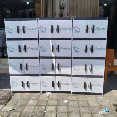 ready lagi Lemari plastik besar susun 4 karakter ful kunci