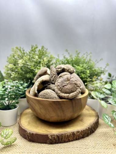 Jamur Shitake Kering 250 gram / Dried Shitake / Hioko / Xiang Gu Premium