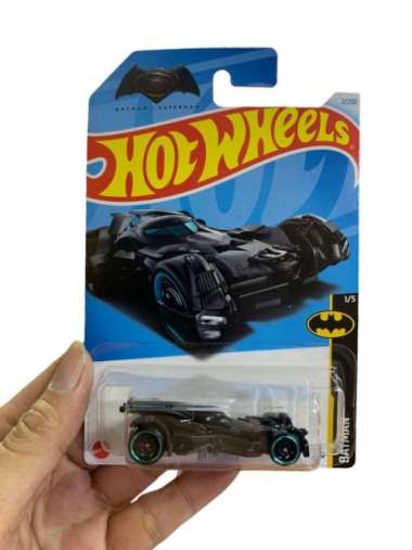Kamikadomu - Hotwheels Batmobile - Mobil Diecast