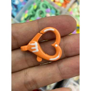 Ready Stock 1pcs/ Lot Klip Kait Gantungan Kunci Model Lobster bintang love bunga bulat rainbow Bahan