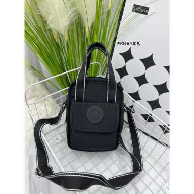 Tas Selempang Wanita Chibao CB 05286 CB 05286 Hitam