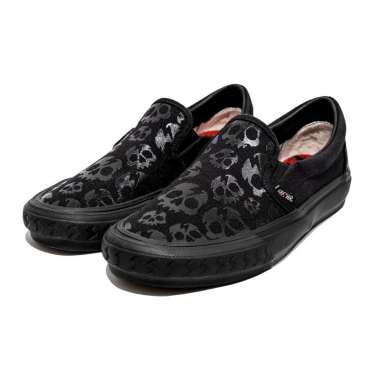 SABA Slip On Skull Head All Black - Sepatu Sneakers Casual Pria Wanita 43