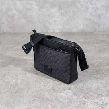 Tas COACH DISTRICT MONOGRAM BLACK DARK GREY DOUBLE ZIP SLING BAG 100% ORIGINAL 30X6X21CM