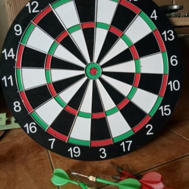 Papan dart game besar 17 inch/ Papan Dart board / Board game