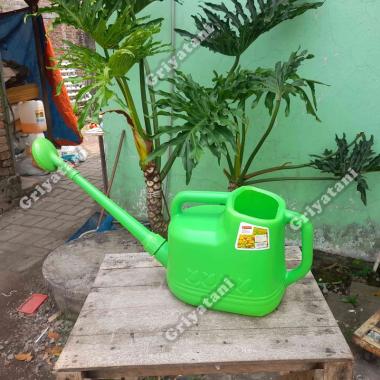 Alat Penyiram Tanaman GEMBOR 5 Liter Maspion