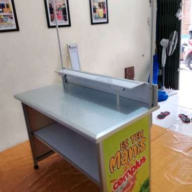 Booth Jumbo Es Teh Berstiker dgn Tempat Gelas Siap Saji