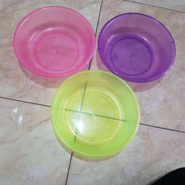 Baskom bulat plastik Besek Warna Baskom trisula no.10