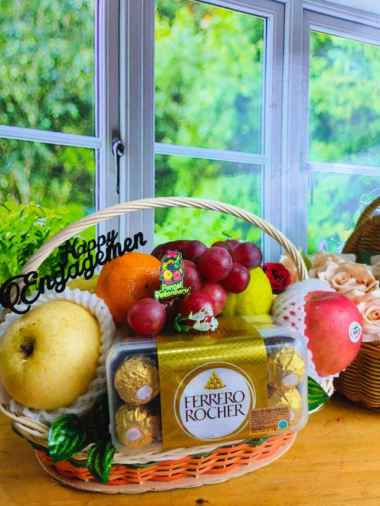 Parcel buah lamaran|parcel lamaran-i love you