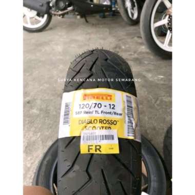 Ban belakang Pirelli Diablo Rosso Scooter 120 70 12 Vespa Matic Sprint GTS 946