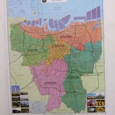peta Jakarta (peta dinding) Multivariasi Multicolor