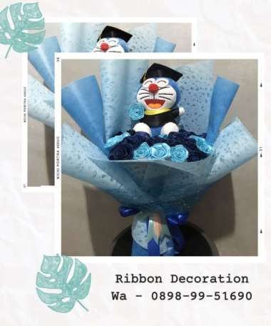 Doraemon , wisuda doraemon , bucket boneka doraemon Multivariasi
