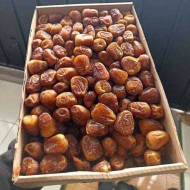 Kurma sukkari adalah kultivar kurma Sukari ( 3 kg )