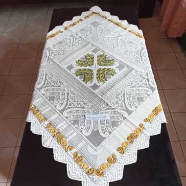 Taplak Meja Tamu Kain Renda Bunga/Motif Timbul. Motif 1