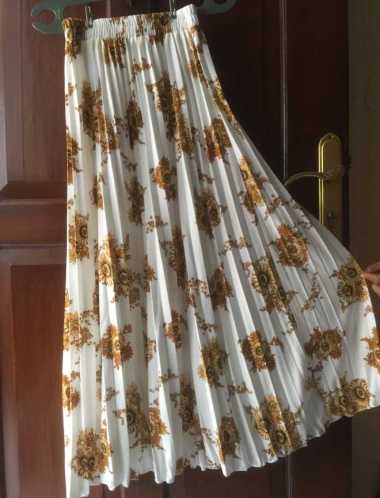 Rok plisket panjang motif bunga Rok Korea - BINTIK MINT SULTAN WHITE