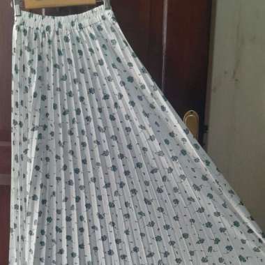 Rok plisket panjang motif bunga Rok Korea - BINTIK MINT WHITE MELATI