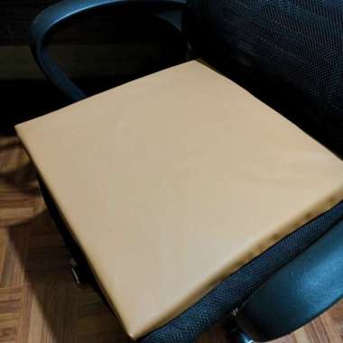 Alas Duduk Kursi Lesehan Tebal 4cm Bantal Duduk Kursi Plastik Napoli LP 30x30cm Mocca