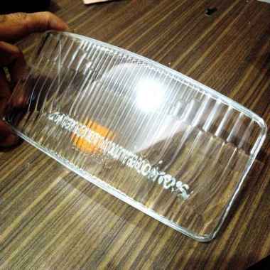 kaca lampu depan vespa T5 excel