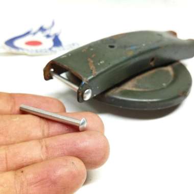 paku keling tutup tangki vespa super sprint