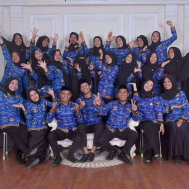 seragam KORPRI TERBARU BERFURING Wanita L
