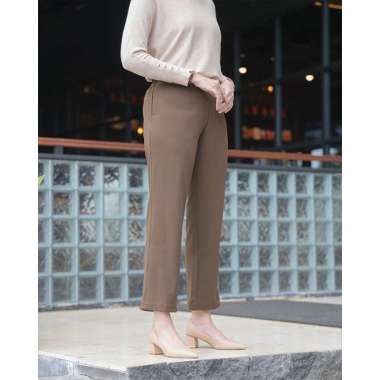 Heaven Lights - Deya Pants - Celana Polos Wanita Muslim M Chestnut