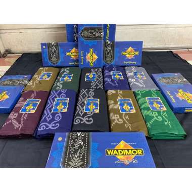 PAKET PER 10 PCS GROSIRAN SARUNG WADIMOR 10 PCS T.KMBANG WRNA