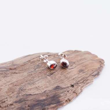 Anting Stud Wanita Perak Asli 925 Red Garnet Valinata