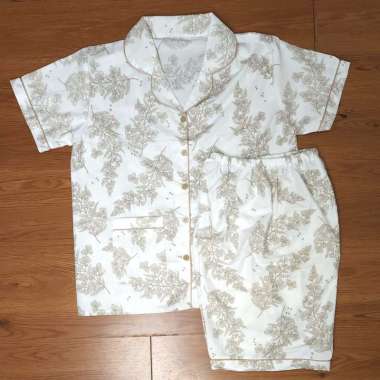 Aykowear Baju Tidur Piyama Wanita JUMBO Sienna Putih-Set Celana Pendek