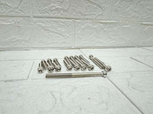 Baut Blok Mio Soul Mesin Bak Mesin Crankcase CVT Kiri Kanan Baud Block Mio Soul