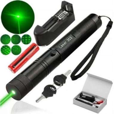 Green Laser Pointer 303 5000MW Warna Hijau Jarak Jauh Baterai Cas Free Charger dan Kunci Pengaman
