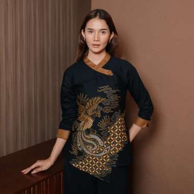 Hadinata Batik Wanita Superfine Blouse Desvita Dewandaru M