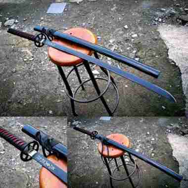 Katana Kamada Tanjiro v1 Demon Slayer Kimetsu no Yaiba Cosplay Tajam