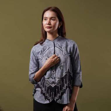 Hadinata Batik Wanita Superfine Blouse Fauziah Fazwan Grey L