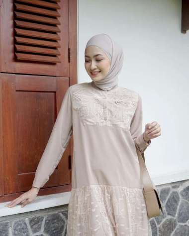 Ederra Zanera Dress / Dress Wanita / Atasan Wanita L/XL Creamy