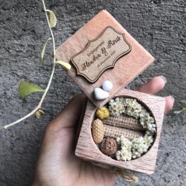 Kotak Kayu Vintage muat untuk 2 cincin Tanpa Nama Bunga