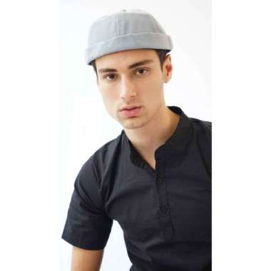 Topi Beanie Polos Miki Hat Kopiah Topi Hijrah Muslim Abuabu