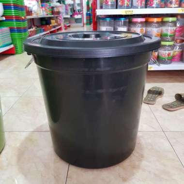 Ember 50 liter tutup giokstar Wadah air plastik Hitam