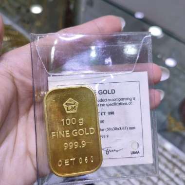 logam mulia antam 100gr tegak